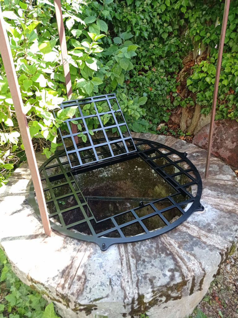 grille de puits sur mesure